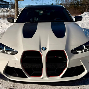 BMW M3 CS d'occasion en excellent état, modèle édition limitée 2024, 543 ch, 6 cylindres biturbo, transmission intégrale, blanc glacé - Product Image 1