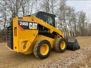 รถตักขนาดเล็กสำหรับ3ton 246C แมวใช้เวลาทำงานกับ epa/ce