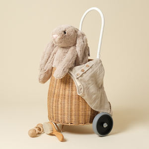 Mini carretilla de mimbre tejida a mano con ruedas para niños, bolso con ruedas, precio barato, nuevo diseño - Product Image 2