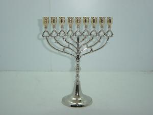 Candelabro Tradicional de Plata con Forma de Estrella para Menorá, Candelabro Religioso para Decoración del Hogar a un Precio Accesible - Product Image 6