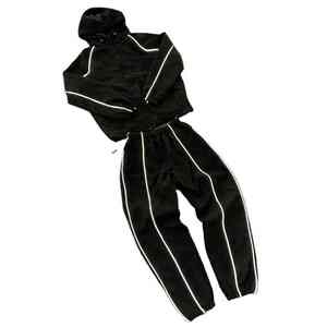 ชุดเซ็ตเสื้อผ้าฤดูหนาว SUMROOS แบบสตรีทแวร์ 2 ชิ้น เสื้อแจ็คเก็ตกันลมเนื้อหนา ผ้าไนลอน ชุดวอร์มมีฮู้ด กางเกงวอร์มขายาว - Product Image 2