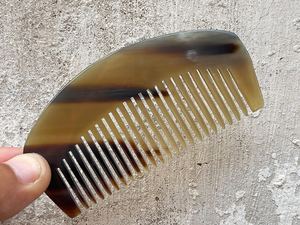 Peine de Cuerno Orgánico Hecho a Mano de Alta Calidad, Estilo Amor, Suave y Pulido, Anti-Rotura, Desenredante para el Cuidado Diario del Cabello - Product Image 6