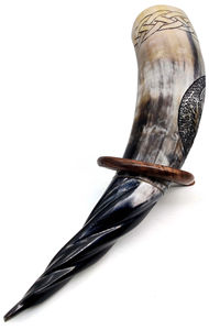 Auténtico estilo animal de cuerno para beber pulido hecho a mano inspirado en vikingo - Product Image 5