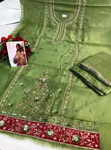 ชุดปาร์ตี้ผ้าไหมปักด้วยมือดีไซน์เนอร์ทันสมัยสำหรับผู้หญิงแฟชั่นอินเดียแบบดั้งเดิมสำหรับงานปาร์ตี้ - Product Image 2