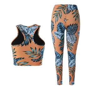Leggings Deportivos de Cintura Alta Sublimados al Por Mayor, Fabricación Personalizada, Tela Elástica de Primera Calidad, Pantalones de Yoga Estampados para Mujer - Product Image 3