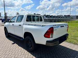 Pick-up d'occasion 2023, 5 places, sièges en cuir, régulateur de vitesse adaptatif, transmission automatique, toit ouvrant, 4.5L Euro IV, caméra de recul 360° - Product Image 6