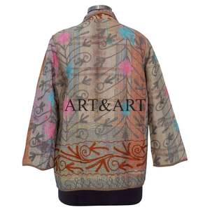 Veste matelassée Kantha pour femmes d'hiver, longueur moyenne, imprimé floqué, broderie, tissu en coton doux, fabrication artisanale, cousue à la main, écologique - Product Image 2