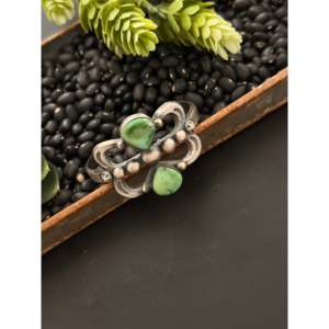 Brazalete de Plata de Ley y Turquesa de la Montaña Sonora de Chimney Butte, Accesorio de Moda - Product Image 3