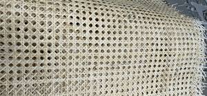 Bastón de mimbre de Vietnam para tendencias interiores Rollos de caña de mimbre de tacto suave con acabado natural - Product Image 6