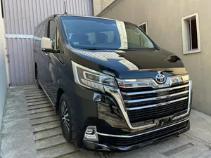 (W&T) PROMOCIÓN Venta de VEHÍCULOS USADOS Toyota Hiace 2.8 VX Premium TDI Wagon 6AT 10A NEGRO 2022 - Product Image 3