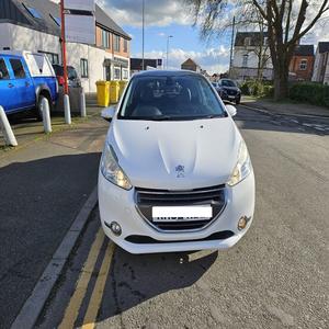 ใช้แล้ว LHD/RHD 2012 PEUGE0T 208 - Product Image 1