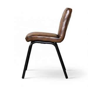 Chaise de salle à manger en cuir véritable avec structure en métal |   Sièges pour restaurant bistro industriel |   Revêtement côtelé vintage pour hôtels et villas - Product Image 3