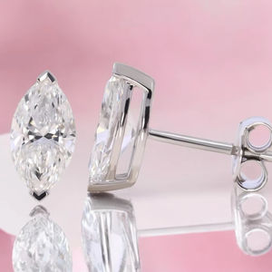 ต่างหูเม็ดเดี่ยวสีขาวประดับเพชรสีทอง14K แบบตัดรูปเจ้าหญิงโมอิส1.5ct หรู - Product Image 1