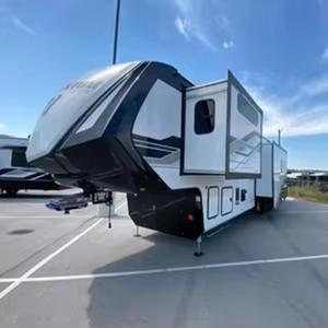 Nuevo Remolque de Lujo para Autocaravanas 2026 de 43.08 pies, Espacioso, de Aluminio, con un Dormitorio, Emisión Euro 3, para Acampar, con Capacidad para 6 Personas - Product Image 1