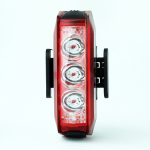 Luz LED de bicicleta de alta calidad tipo C Luz de bicicleta recargable trasera roja - Product Image 2