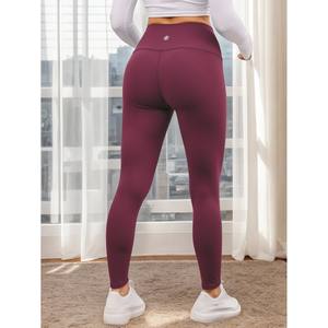 กางเกงโยคะเอวสูง Lj สำหรับผู้หญิง ผ้ายืดสแปนเด็กซ์เต็มตัว ยกกระชับรูปร่าง ไร้ตะเข็บ กางเกงออกกำลังกายสีพื้น เอวยางยืด ผลิตในจีน - Product Image 4