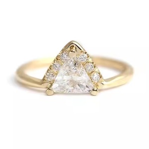 Fourniture directe d'usine classique coupe ronde diamant cultivé en laboratoire 10K / 14K/ 18K or jaune bague de fiançailles/mariage pour les femmes - Product Image 1