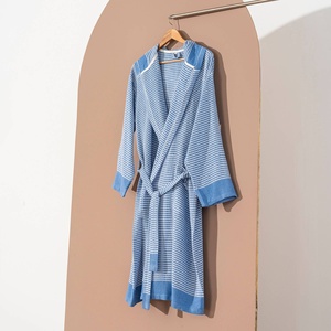 Albornoz Turco Harmony Waffle, Tipo Kimono, 4 Colores, 100% Algodón - Product Image 3