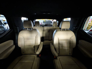 SUV intermédiaire d'occasion 2024, transmission automatique, intérieur en cuir, jantes R18, toit ouvrant, caméra arrière 360°, pour l'exportation - Product Image 4