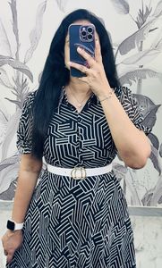 Vestido de diseñador en blanco y negro inspirado en celebridades Ropa occidental elegante y elegante de alta moda - Product Image 2