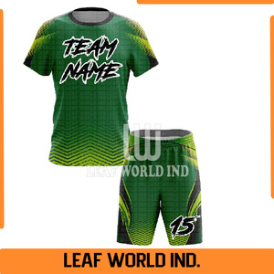 Dernier modèle Design personnalisé Bonne qualité Maillot de basket-ball au design supérieur Ensemble d'uniformes de maillots de basket-ball unis réversibles - Product Image 3