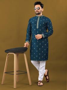 Nouvelle élégance Dressing Tendance Premium collection Festival Porter Élégant Matka Soie Avec Broderie Buti Hommes Kurta - Product Image 5