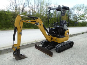 จัดส่งฟรี รถขุดขนาดเล็ก CAT-301.7D CR ใหม่/มือสอง เครื่องยนต์ดีเซล 17.7 แรงม้า พร้อมระบบป้องกันการตกกระแทก (ROPS) ได้รับการรับรองมาตรฐาน EPA และ CE พร้อมหัวหนีบไฮดรอลิก ระบบ PLC - Product Image 3