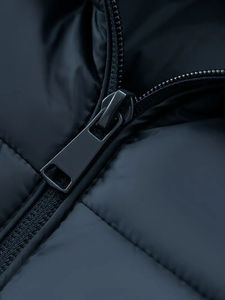 2025 Hooded Canvas Coated Puffer Jacket Premium Quality Men's Winter Outdoor Custom Logo Front Windproof - Product Image 4