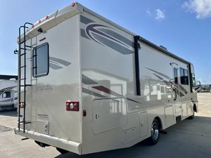 Autocaravana usada WINNEBAGO VISTA 31BE modelo 2017 lista para la venta. - Product Image 6