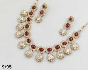 Diseñador de fiesta desgaste AntiquePlated Kundan piedra joyería tradicional hermoso diseño Simple gargantilla collar pendiente para mujer - Product Image 3