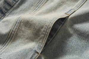 Custom Winter Denim Y2K <b>Jacket</b> <b>With</b> Metal Zipper <b>Fleece</b> <b>Lining</b> Men's Worn Out Vintage Denim Washed <b>Jacket</b> - Product Image 5