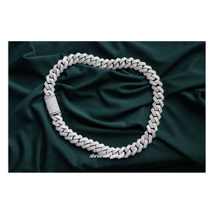 Unisex 18MM 48,55 CTS Moissanite diamante 355.636 gramos cadena de eslabones cubanos helados sólido 48,55 CTS 355.636 gramos collar competitivo - Product Image 1