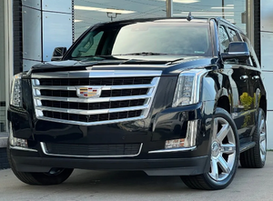 Certificado seminuevo 2017 Cadillac Escalade Luxury 4WD 6.2L Temporización de válvula variable V8 SIDI 8 velocidades automática - Product Image 2
