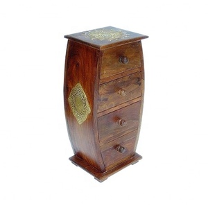 Top produit fait à la main de haute qualité boîtes décoratives pour la maison coffre au trésor boîte à bijoux avec serrure bois artisanat cadeau article boîte en bois - Product Image 1