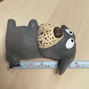 งานแกะสลักไม้รูปสุนัข YEEYAYA รูปปั้นลูกสุนัขดุ๊กดิ๊ก ของตกแต่งบ้านไม้ที่ไม่เหมือนใคร สำหรับตกแต่งห้อง - Product Image 2