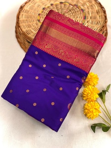 Soie traditionnelle indienne Paithani avec bordure tissée Saree Femme Fabricant de mode de l'Inde au taux le plus bas - Product Image 2