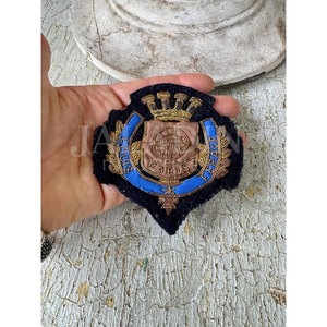 Insignias Bordadas a Mano con Hilo Metálico, Insignia de Bordado con Hilo, Tela de Sarga de Alta Calidad a un Precio Muy Bajo y Diseño Único - Product Image 2