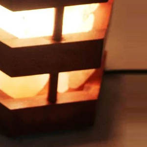 Lampe au sel naturel de l'Himalaya 100% avec panier en bois Lampe au sel de l'Himalaya au design unique avec panier en bois - Product Image 6