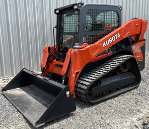 รถตักล้อยางคุณภาพสูง Kubota SVL75-2 รุ่นใหม่เอี่ยม เครื่องยนต์ดีเซล บุ้งกี๋ขนาด 0.45 เมตร รับประกัน 1 ปี สำหรับงานก่อสร้าง - Product Image 1