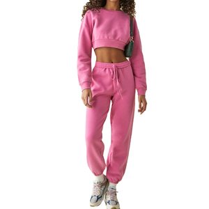 Conjunto Deportivo de Invierno para Mujer, Ecológico, 100% Algodón, OEM ODM, Talla y Logotipo Personalizables, 2 Piezas con Top Corto y Pantalones Largos - Product Image 2