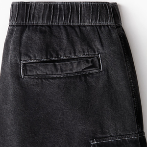 กางเกงขาสั้นผ้ายีนส์ผู้ชายแนวสตรีทแวร์ประดับเพชรแนวฮิปฮอปทรงหลวม - Product Image 2