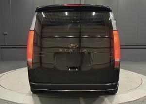 Hyundai Starex 2.0L, couleur noire, diesel, transmission automatique, fourgon, neuf/occasion, 2021 - Product Image 6
