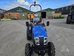 รถแทรกเตอร์สวน SOILS S26 4WD ระบบเกียร์ขับเคลื่อนล้อ ใช้งานง่าย - Product Image 1