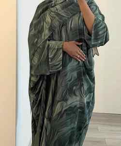 ชุดเดรสละหมาดอีดแขนยาวผ้าไหมพิมพ์ลายหินอ่อนปี 2025 ป้องกันรอยยับ ทำด้วยมือ เสื้อผ้าอิสลาม ชุดมุสลิมสุภาพเรียบร้อย สไตล์ดูไบ - Product Image 4