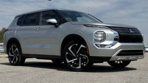 Mitsubishi Outlander SE S-AWC 2023 - Product Image 4