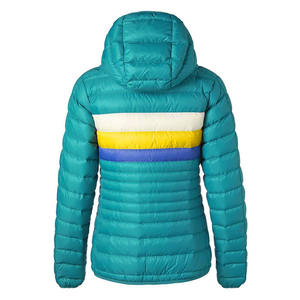 Chaqueta acolchada de satén de invierno 2025 para mujer, decoración bordada de Color blanco sólido, tela de punto transpirable - Product Image 4