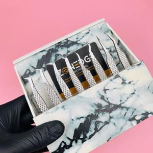 Pinzas para pestañas de acero inoxidable Pinzas para pestañas Herramientas de maquillaje Extensiones de pestañas plateadas Pinzas para cejas Etiqueta privada de Zonedge - Product Image 3