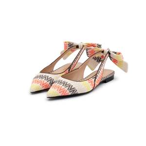 Ballerines Valentino avec nœud en écharpe, blanc/multicolore - Product Image 2