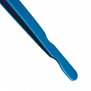 Meilleure pince à épiler en acier inoxydable pour extension de cils pointus Marque privée Pince à cils greffée inclinée fabriquée au Pakistan - Product Image 6