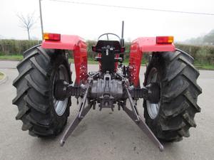 Tracteur agricole Massey Ferguson 185 75HP 2WD avec pompe et roulement - Product Image 2